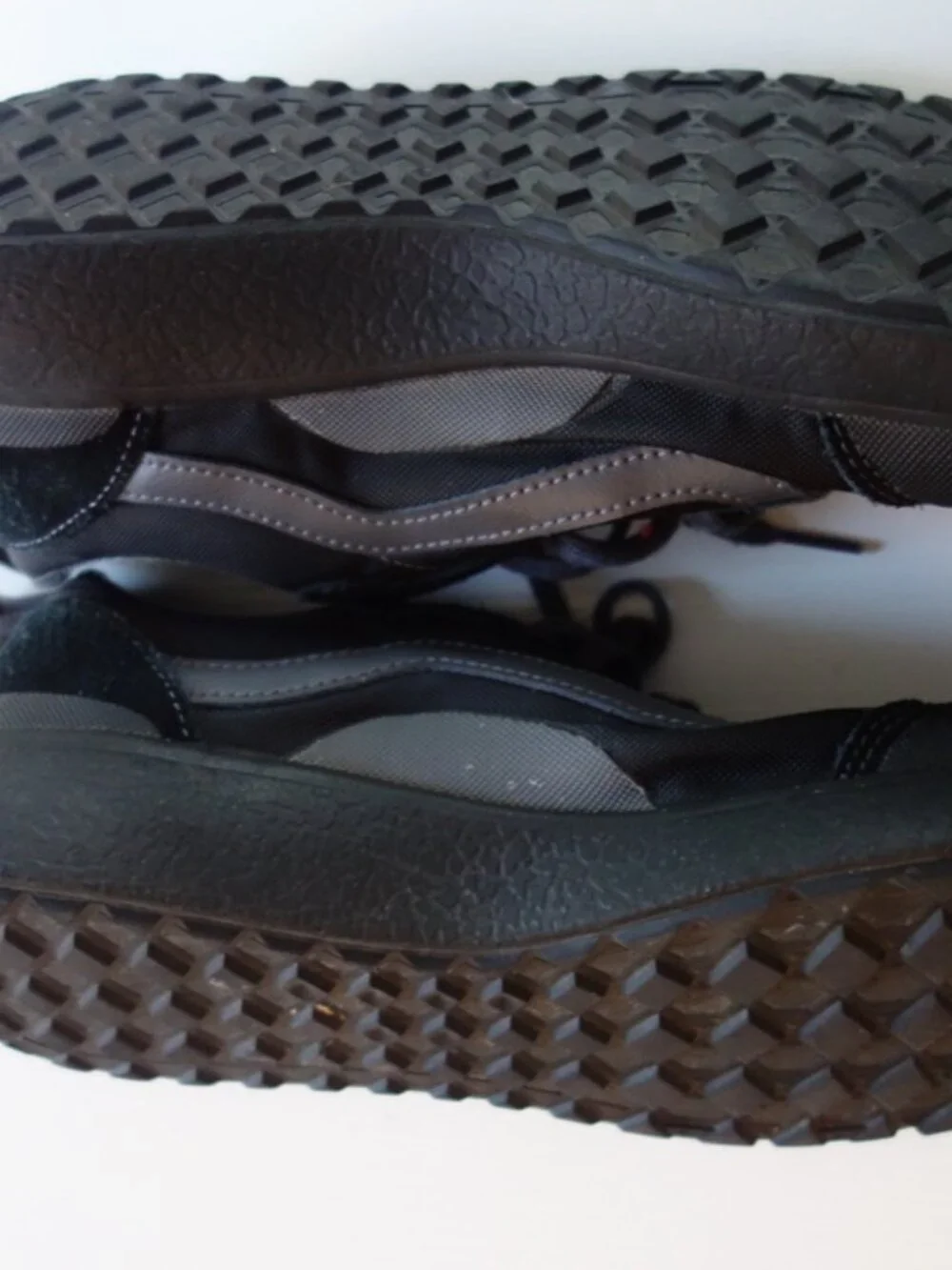 Vans — UltraRange 2.0 Sneakers